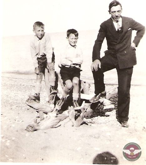 Family Jan Harry And Father At Beach